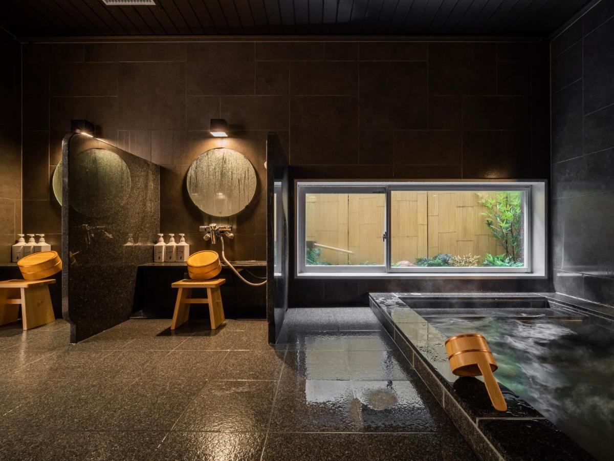 Super Hotel Okayama Station Higashiguchi Екстер'єр фото