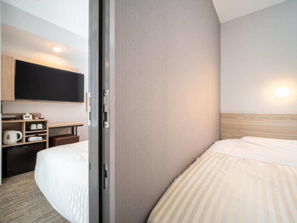 Super Hotel Okayama Station Higashiguchi Екстер'єр фото