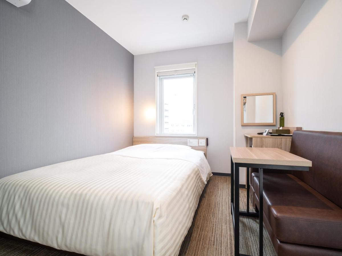 Super Hotel Okayama Station Higashiguchi Екстер'єр фото
